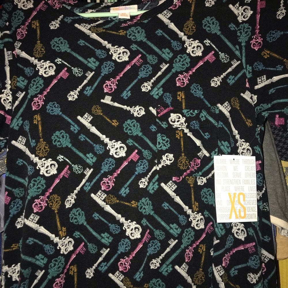 LuLaRoe Carly